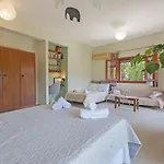 Casa Dentraki